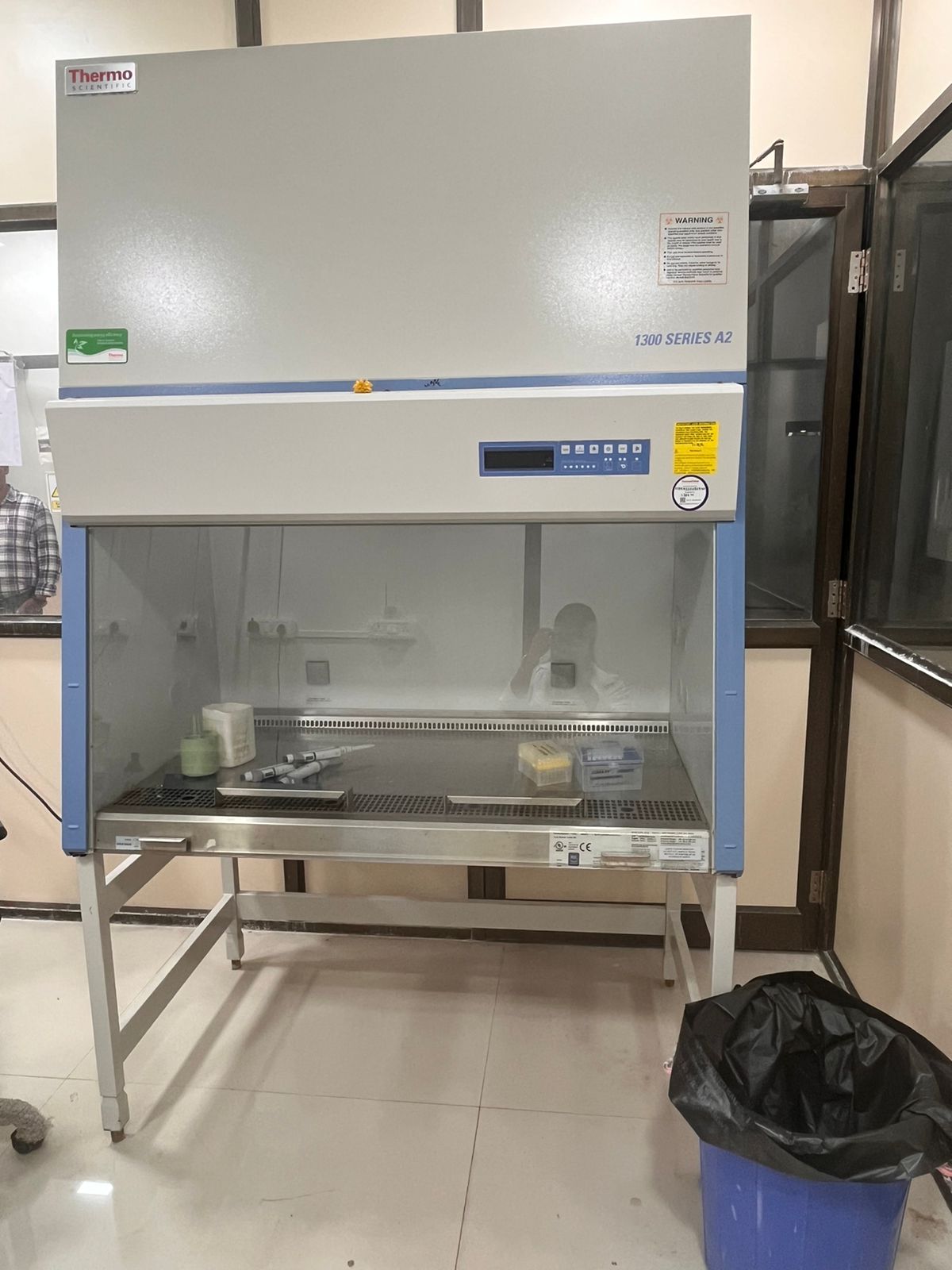 BIOSAFETY CABINET